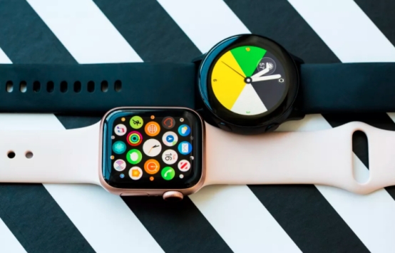 　　Samsung Galaxy Watch 4 kontra Apple Watch 7: każda plotka o różnicy między smartwatchami