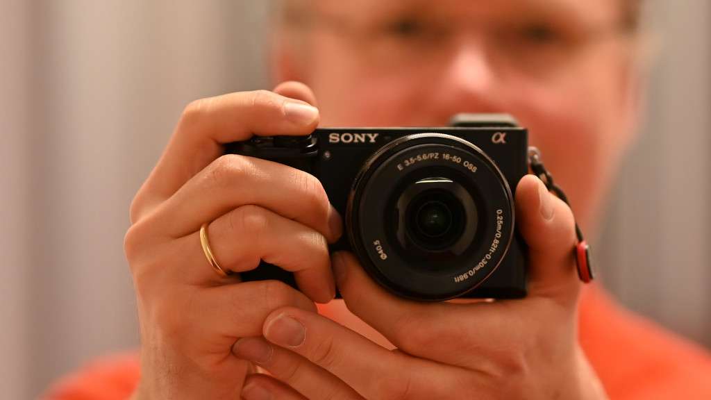 Sony Alpha 6100: test kamery systemowej dla początkujących